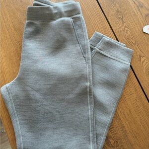 Uniqlo Men’s Jogger Pants